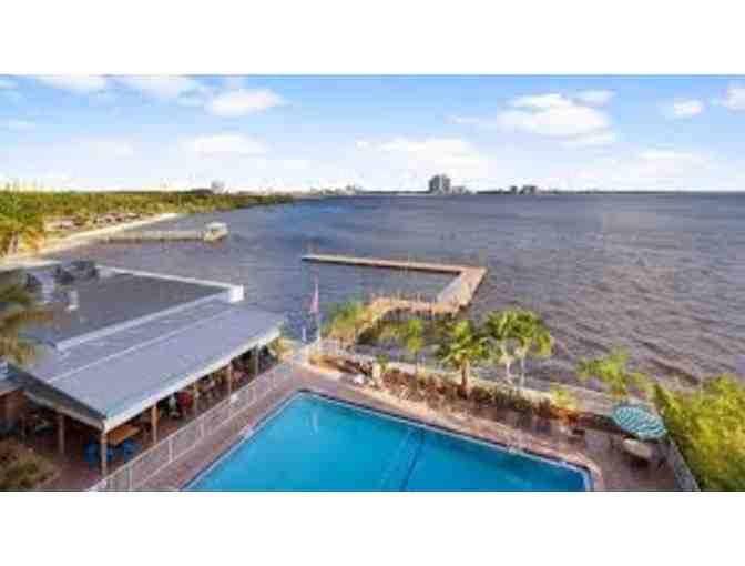 2 Nights at the Best Western Fort Myers Waterfront & 4-$25 Pure Florida Certificates