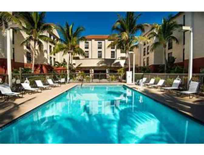 2 Night Stay at Hampton Inn & Suites Fort Myers Beach & $25 Rib City GC