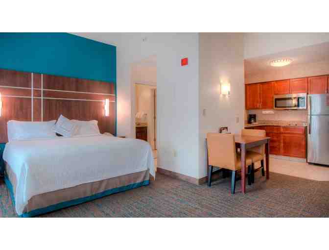 4 Day/3 Night Charlotte, NC Staycation @ Residence Inn w/Breakfast and Parking