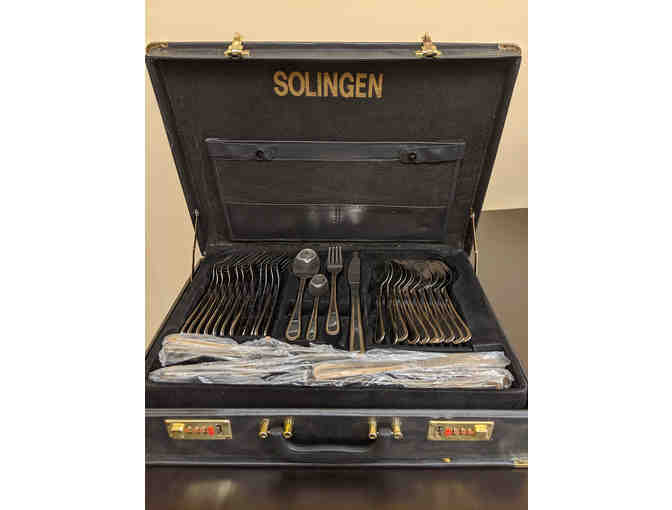 SOLINGEN flatware and service set for 12