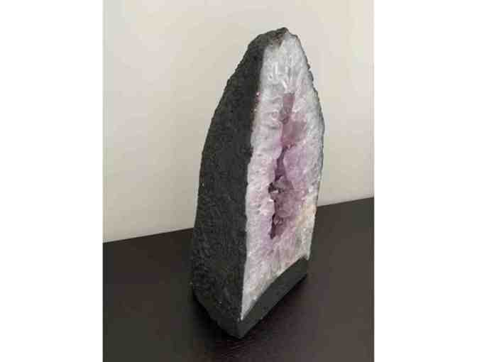AMETHYST CATHEDRAL GEODE BY ROCK PARADISE - Photo 2
