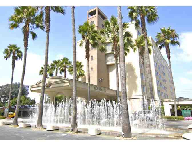 Courtyard Marriot Los Angeles LAX / Century Blvd. 'Park Here, Fly There Package'