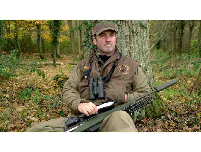 Exclusive Hunt with renowned U.K. Hunter, Mike Robinson in Berkshire England - Photo 1