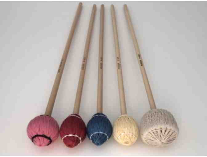 Best Singing Bowls: Small Antique Singing Bowl with Leather-bound Ringing Stick