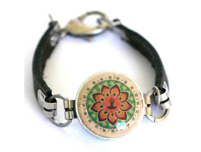 uncorked: Leather, Recycled Steel, and Recycled Wine Cork 'Lotus' Bracelet