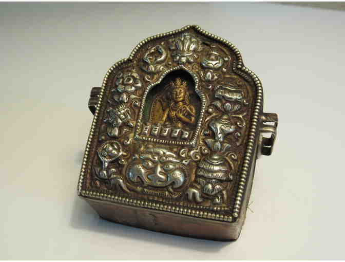 Charles Simmons and Marla Perry: Hand-Formed Bhutanese 'Tara' Amulet
