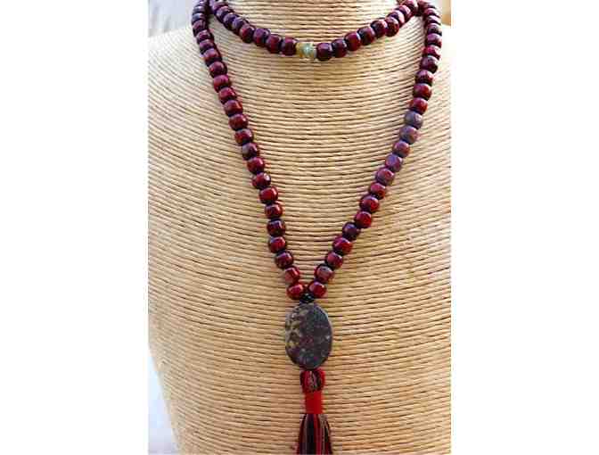 OldSoulMalaBeads: Fossilised Coral Guru Bead with Labradorite & Indian Red Wood Mala