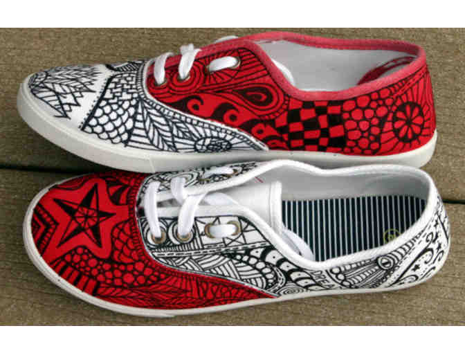 ArtworksEclectic: One Pair of Zentangle Custom Designed Sneakers - Photo 5