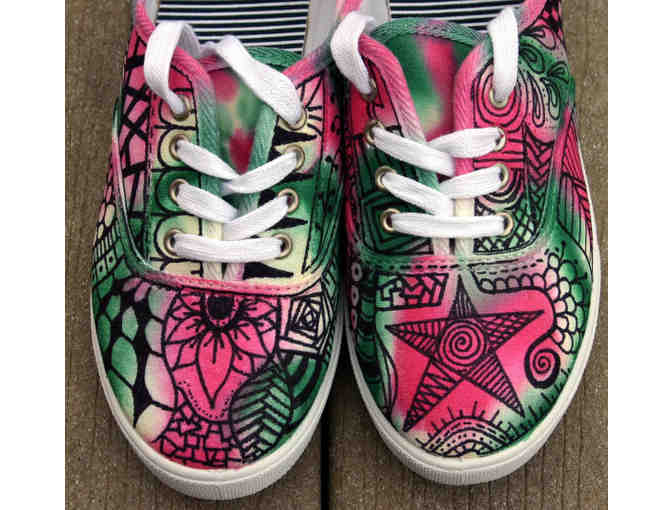 ArtworksEclectic: One Pair of Zentangle Custom Designed Sneakers - Photo 8