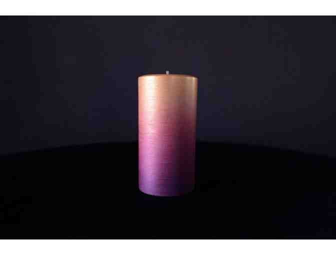 Handy and Marvelous: Luminous Soy Ombre Pillar Candle