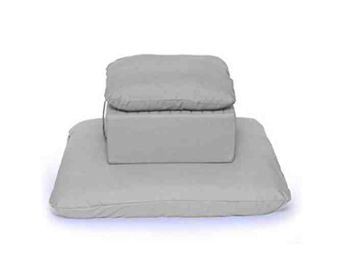 Samadhi Cushions: Gomden Meditation Cushion Set with Pillow