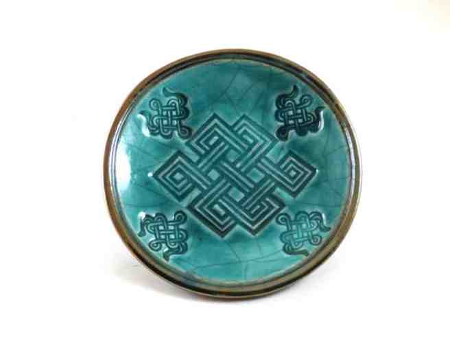 De Baun Fine Ceramics: Handmade Ceramic Offering Bowl with Endless Knot Motif