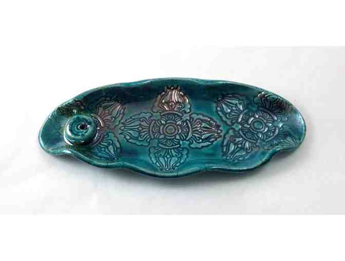 De Baun Fine Ceramics: Handmade Ceramic Vajra/Dorje Incense Burner with Copper