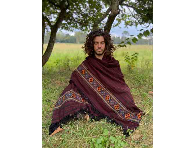 Ajjaya: Jhana Meditation Prayer Shawl and Blanket in Crimson Red - Photo 1