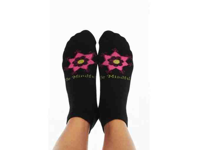 Toe Talk: Mindful Gift Set with 'Be Mindful' Socks and Wrist Mala
