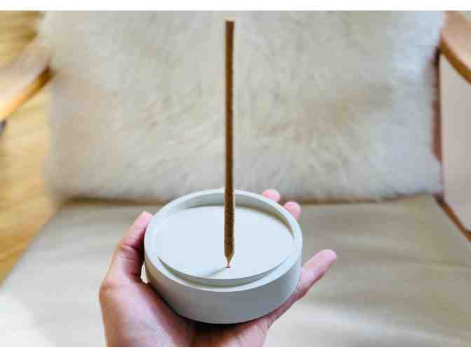 Surpoint: Tilt Upright Incense Burner in Light Grey Concrete with Japanese Incense