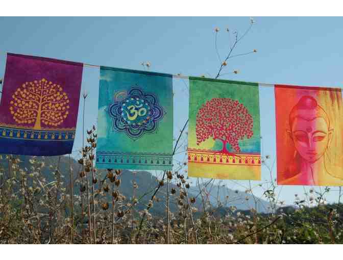 Buddhadoma: Buddha 'Om' Prayer Flags