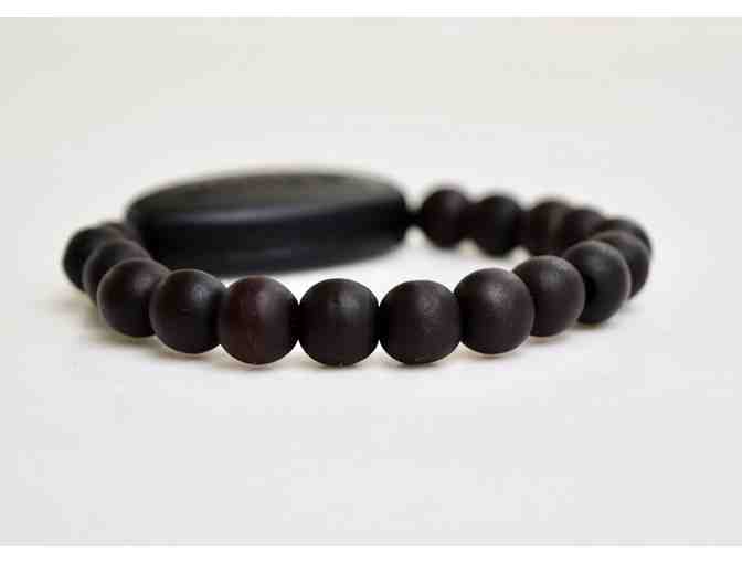 meaning to pause: Be Mindful Now Vibrating "Pause" Bracelet in Mahogany Peachwood - Photo 1