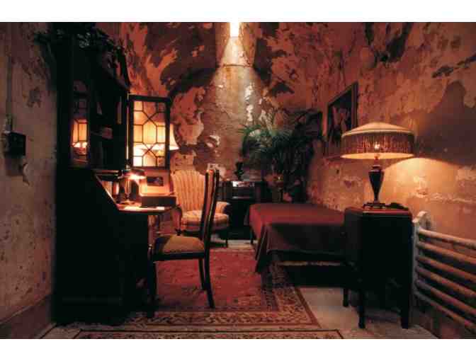 A Philadelphia Tourist Experience: Betsy Ross House, National Liberty & Eastern State