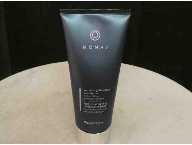 Monat Hair Care Set