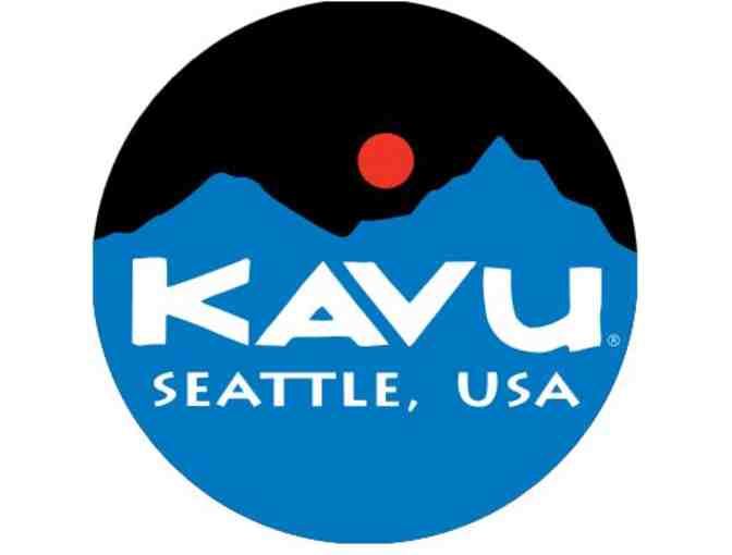 Day Pack and gift certificate from Adventure 16