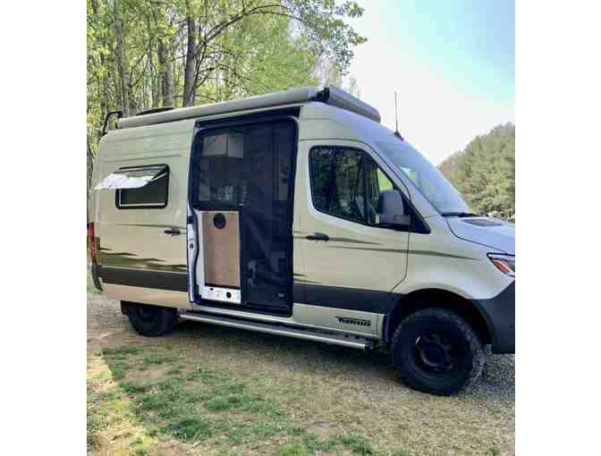 GET ON THE ROAD AND EXPERIENCE "VAN LIFE" ! - Photo 2