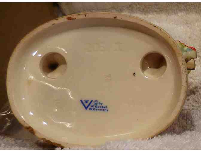 Hummel Figurine 'Signs of Spring'