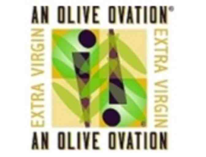 The Olive Ovation - Photo 1