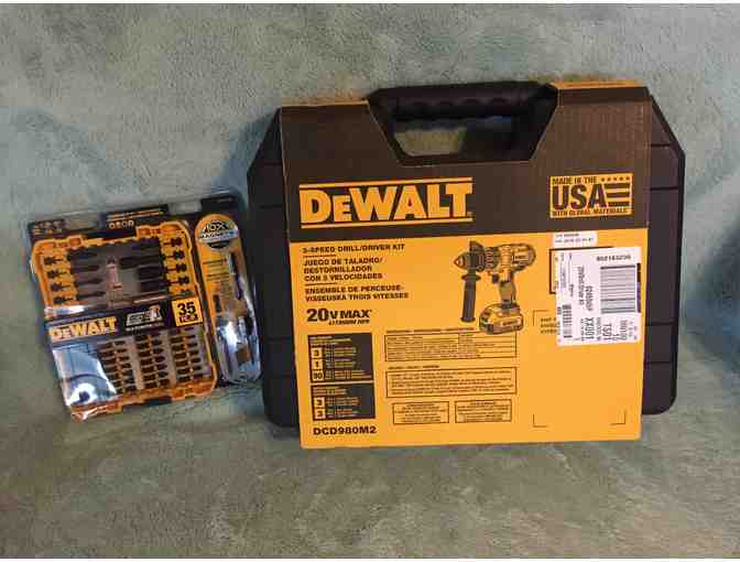 DeWalt 3-speed Drill/Driver Set. 20v Lithium Ion. And 35 pc. Screwdriving bit set.