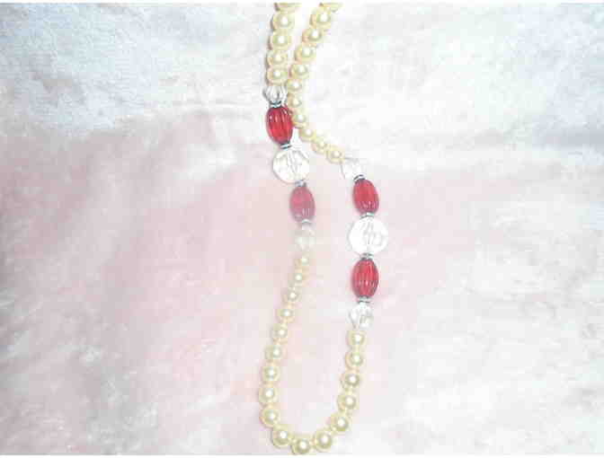 Pearl and Red bead necklace
