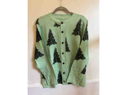 CARDIGAN SWEATER-GREEN WITH HOLIDAY TREES-SIZE XL