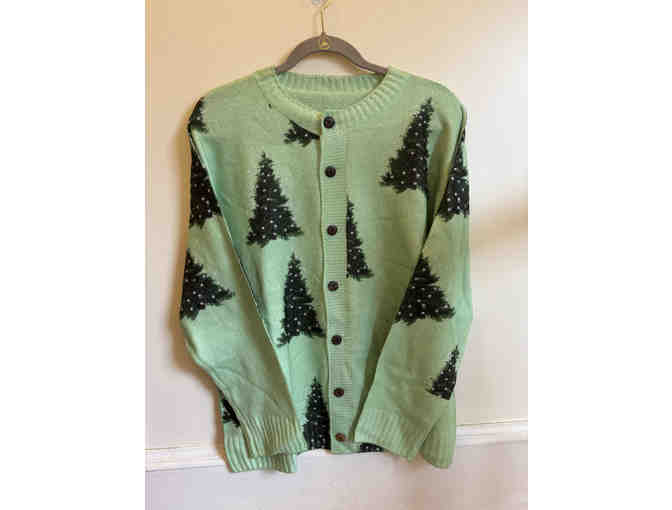 CARDIGAN SWEATER-GREEN WITH HOLIDAY TREES-SIZE M - Photo 1