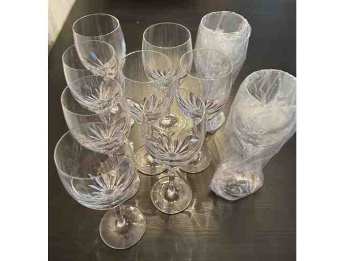 Set of 10 Noritake Turning Point Crystal Wine Glasses