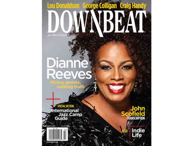 Basket of DownBeat Magazine "Goods" & Blue Microphones Headphones - Photo 1