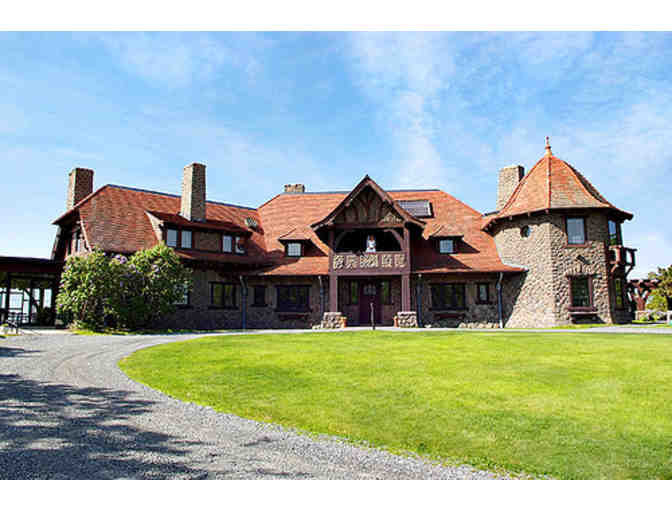 Experience Castle in the Clouds, 2 admission passes