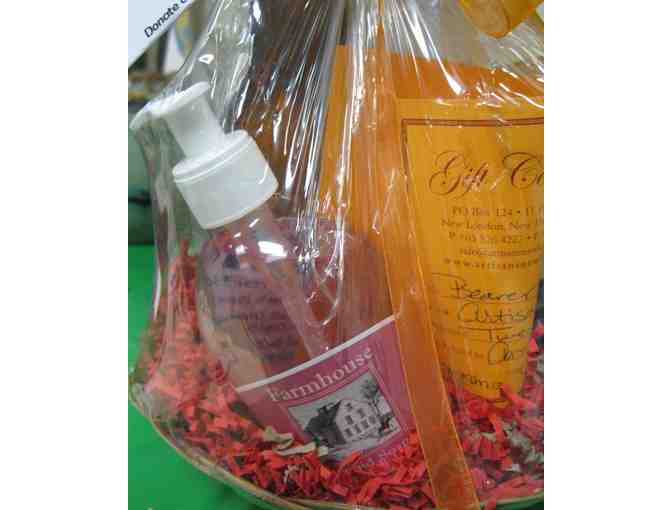 'Made In New Hampshire' basket from Artisans New London