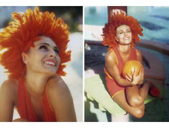 Makeup artist - update your look by editing your makeup bag