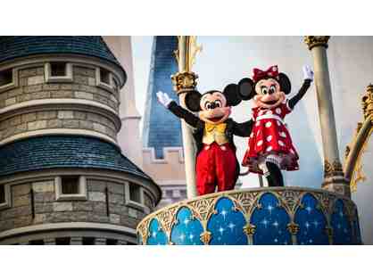 Disney Park Hopper - 4 Tickets & Two Nights stay at Clarion Maingate Resort