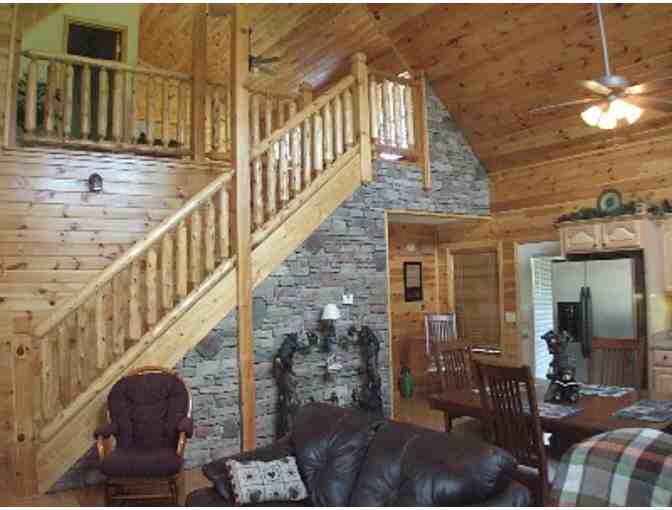 Cabin in the Smokys for up to 10 people - 3 Nights