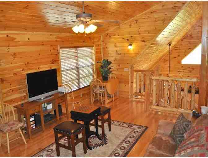 Cabin in the Smokys for up to 10 people - 3 Nights