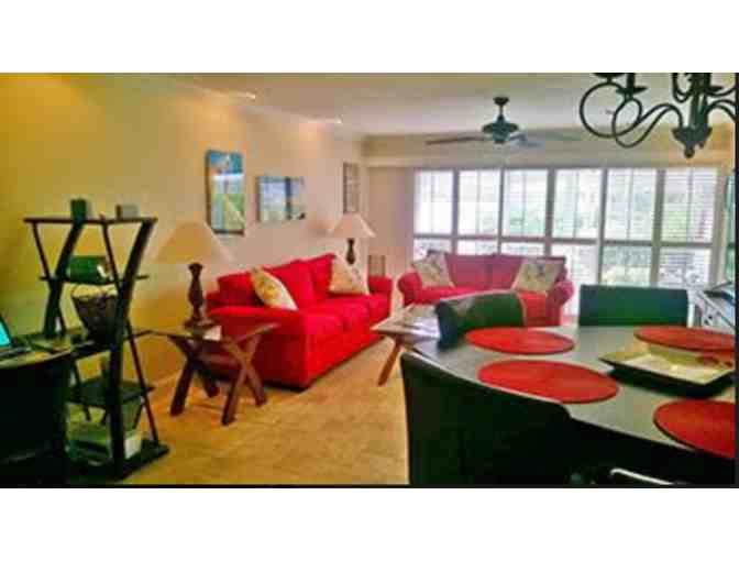 Sand, Sun, and Surf at Sarasota's St. Armand's Cirlce