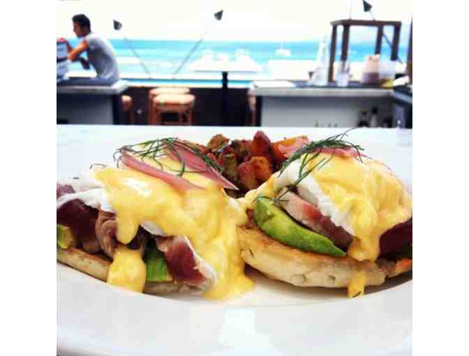 Fleetwoods on Front St. $100 Gift Card