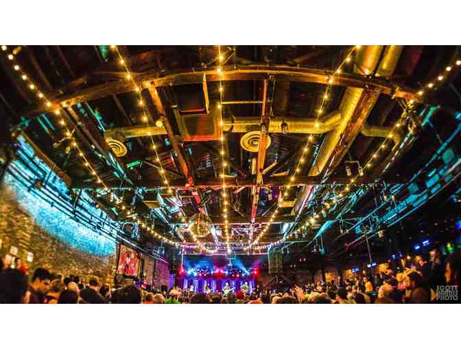 The Ultimate Williamsburg Package!