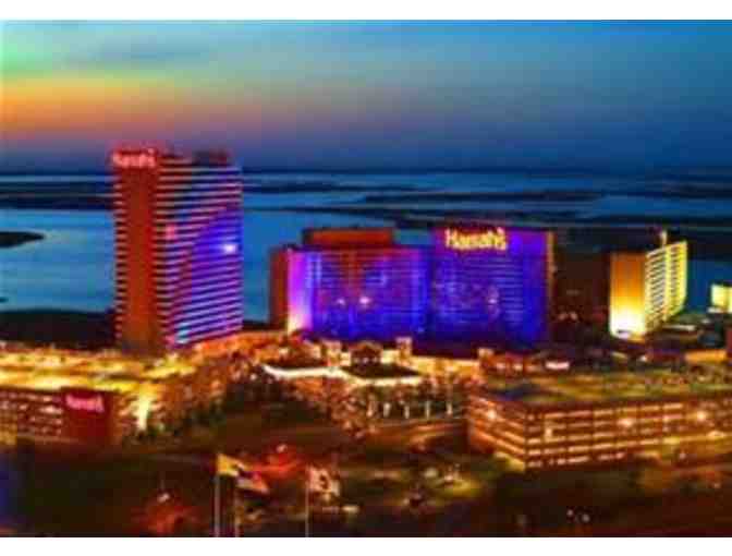 Atlantic City Here We Come! 2 Night Stay at Harrah's, Show Tickets, Limo and Dinner!