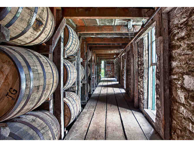 A Day in Bourbon Country for 8! Bourbon Tours, Transportation, Lunch and Bourbon!