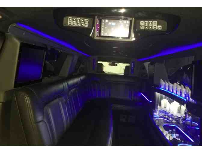 R& R Limousine - 4 Hours of Limo Service in a 8 passenger Limousine
