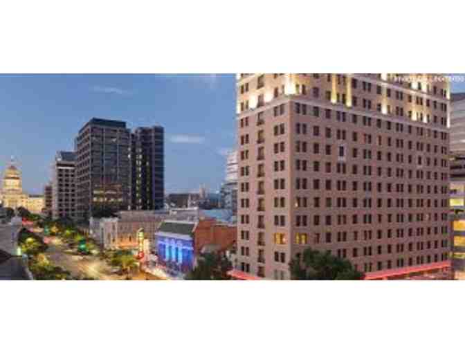 Stay in the Live Music Capital - Austin, TX