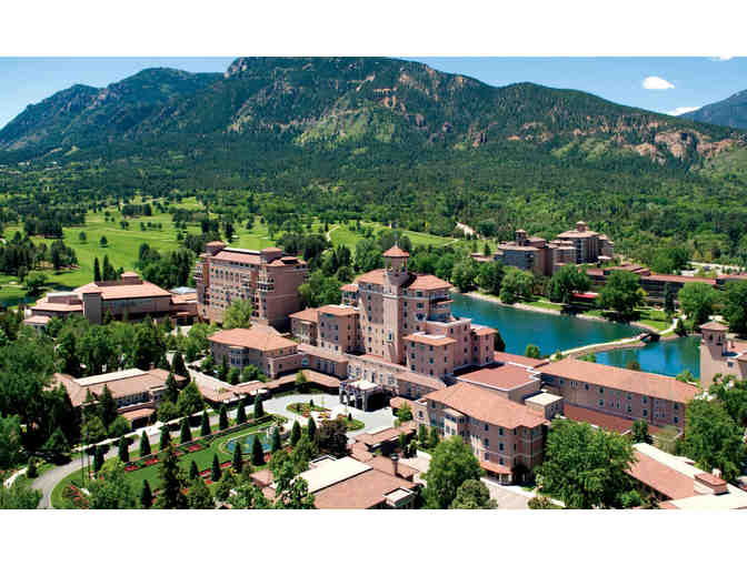 The Broadmoor Two Night Stay with Golf for Two