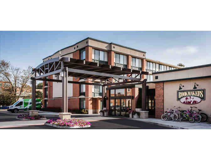 Holiday Inn Saratoga Springs Overnight Stay with Breakfast