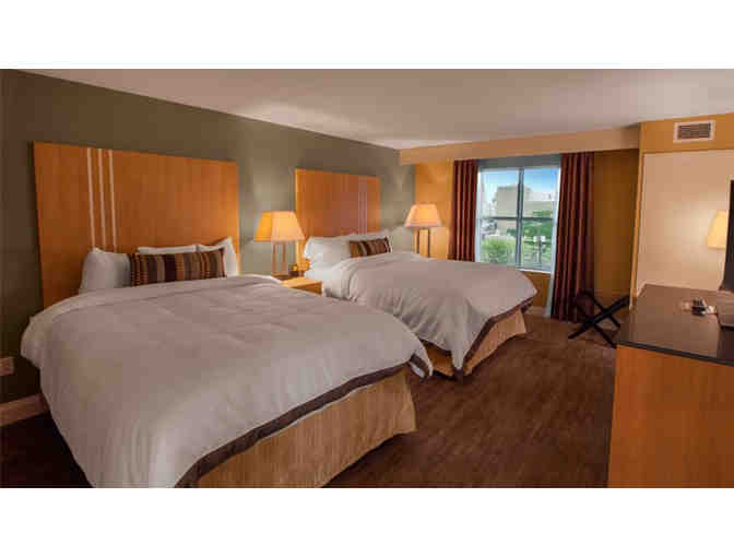 Hotel Ithaca Overnight Stay & Breakfast for 2